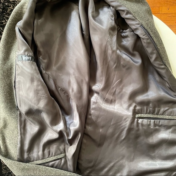 DKNY Wool Blend Notch Collar Overcoat Jacket Men’s Brown Size 44 - Picture 7 of 9